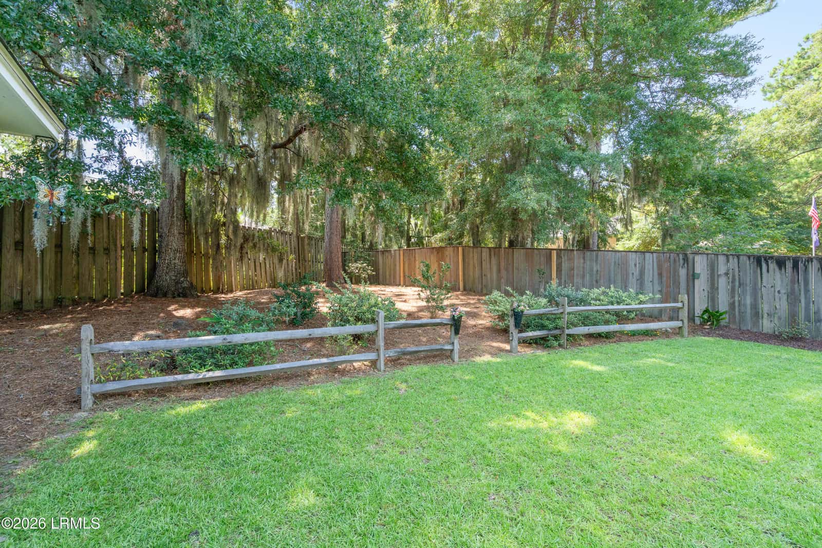 411 Joshua Court, Beaufort, SC 29902 — photo 9 of 54