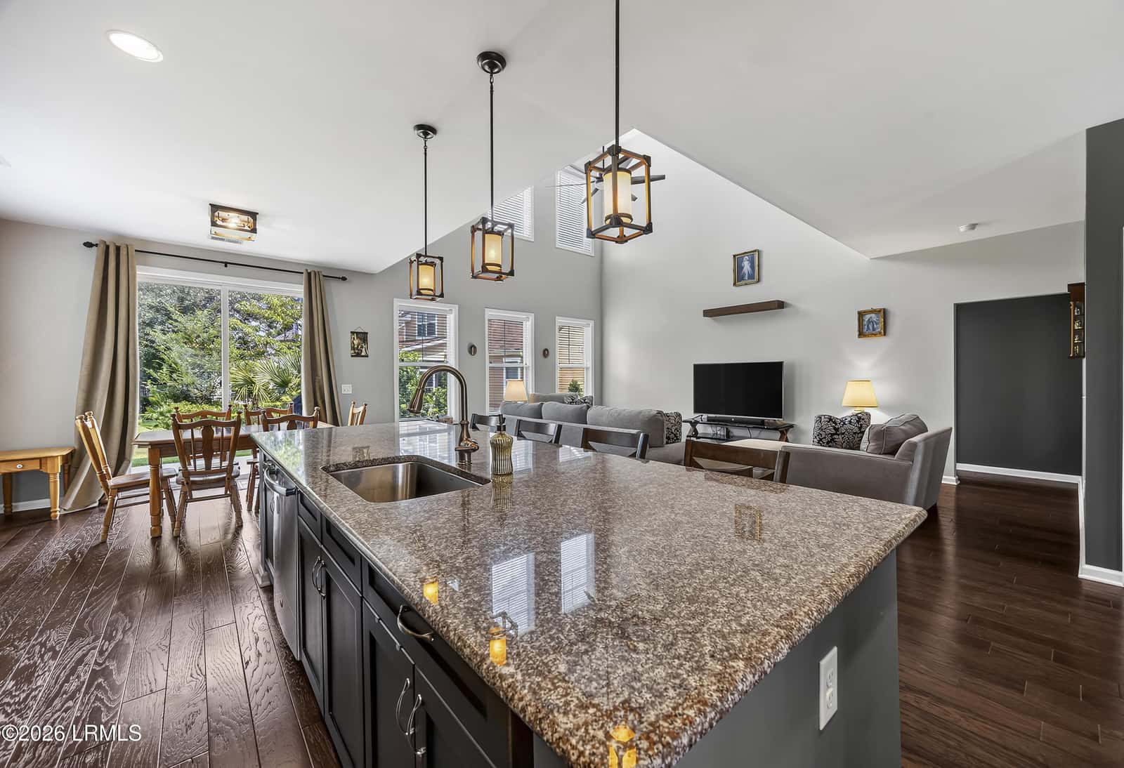 4 Tybee Island Court, Bluffton, SC 29910 — photo 10 of 59