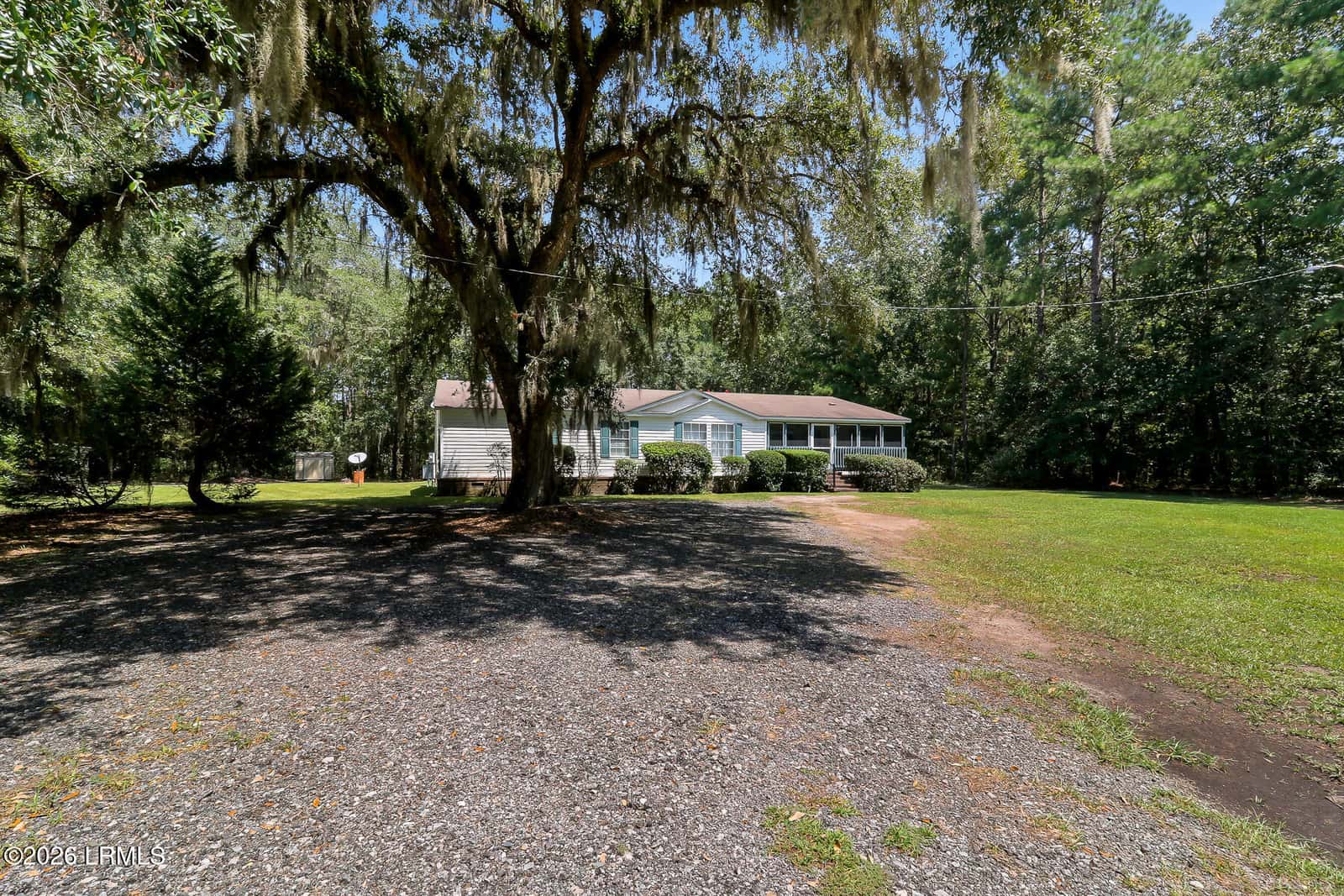 77 Moultrie Plantation Road, Ridgeland, SC 29936 — photo 2 of 49