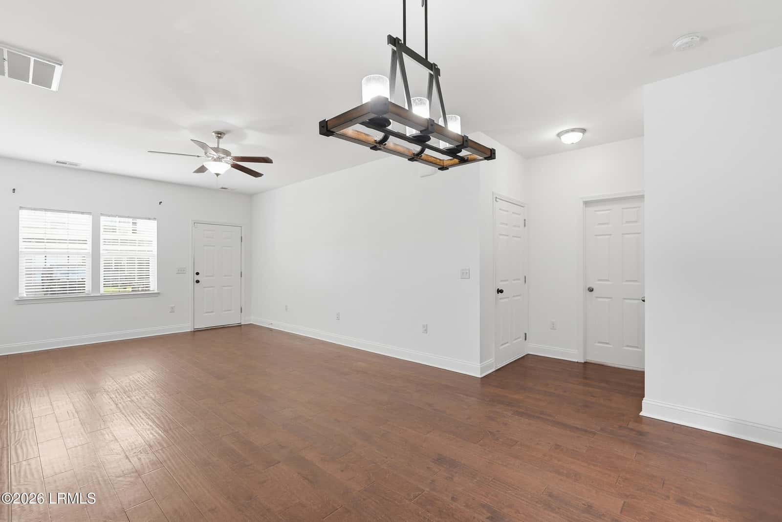387 Dante Circle, Beaufort, SC 29906 — photo 8 of 50