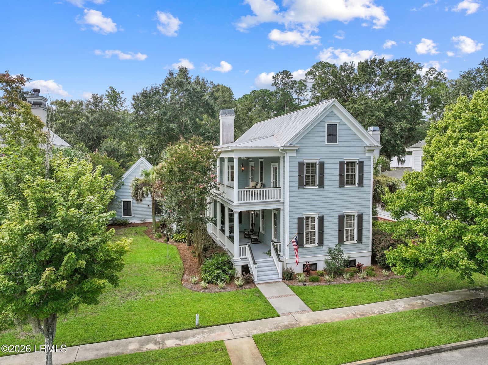 11 Park Square S, Beaufort, SC 29907 — photo 1 of 78