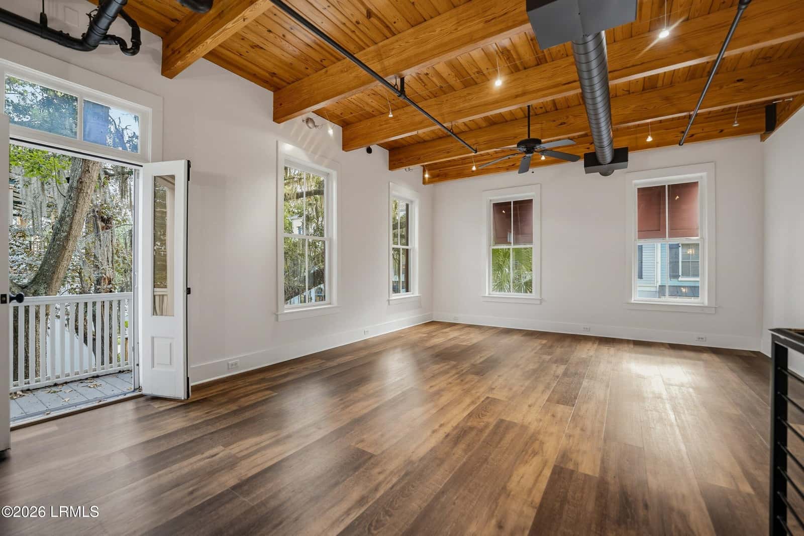 8 Market 2, Beaufort, SC 29906 — photo 10 of 64