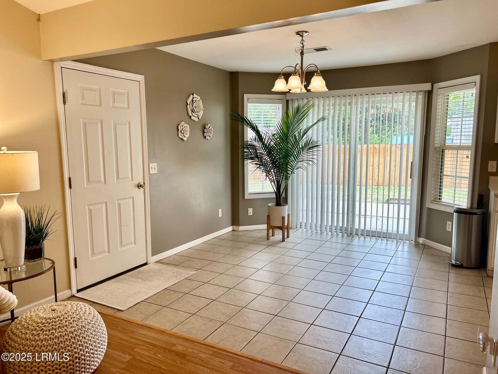 14 Ardmore Avenue, Beaufort, SC 29907 — photo 6 of 22