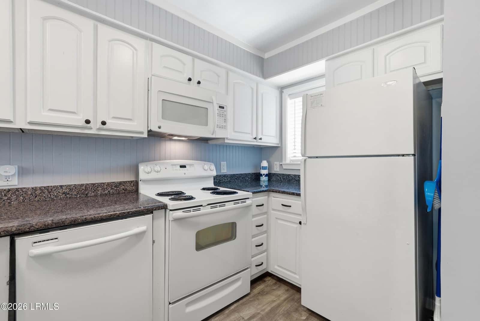 663 William Hilton Parkway 1414, Hilton Head Island, SC 29928 — photo 7 of 49