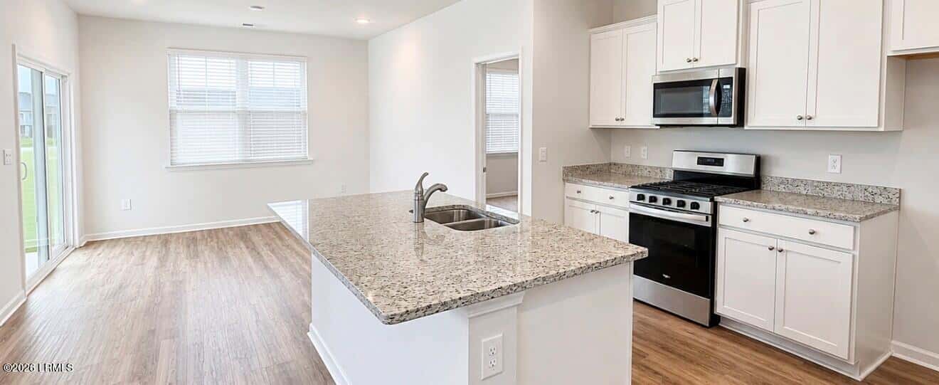 620 Respite Street, Ridgeland, SC 29936 — photo 8 of 19