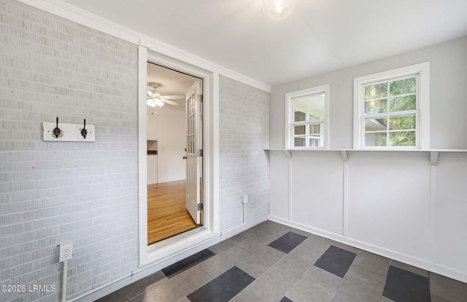 8 Miller Drive W, Beaufort, SC 29907 — photo 12 of 26