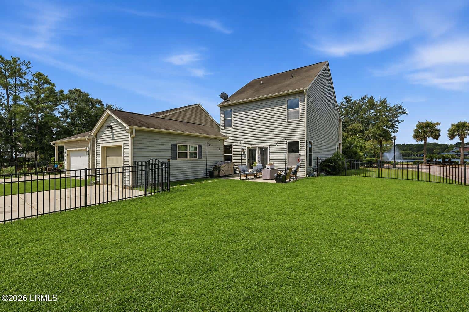 2104 Blakers Boulevard, Bluffton, SC 29909 — photo 5 of 47