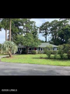 2403 Scheper Lane, Beaufort, SC 29902 — photo 3 of 32