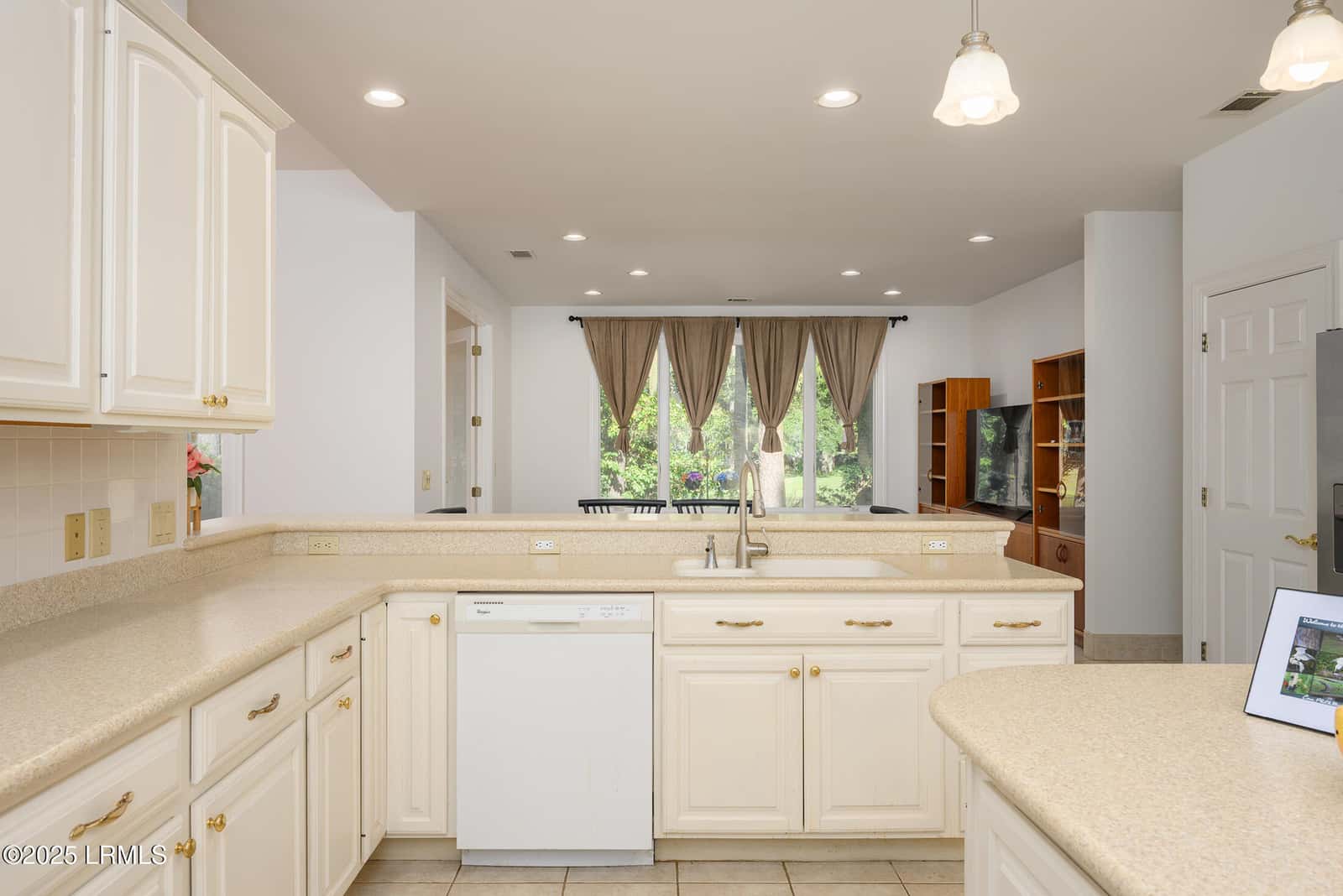 156 Dataw Drive, St. Helena Island, SC 29920 — photo 13 of 58