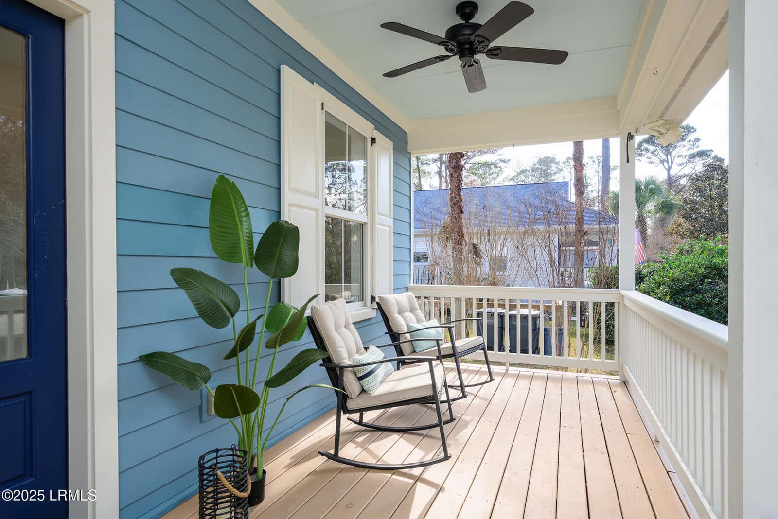 8 River Drive, Beaufort, SC 29907 — photo 7 of 58