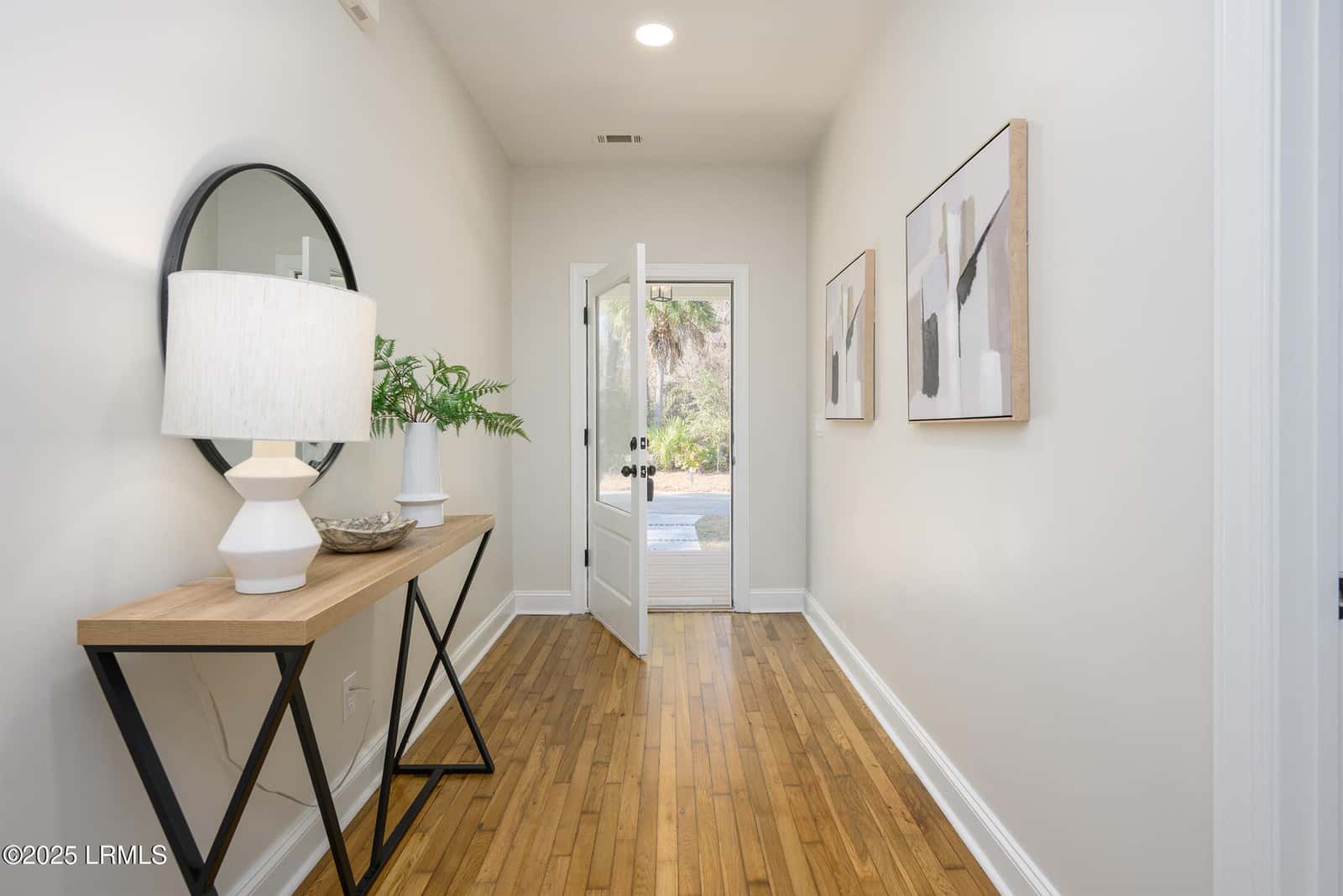 8 River Drive, Beaufort, SC 29907 — photo 8 of 58