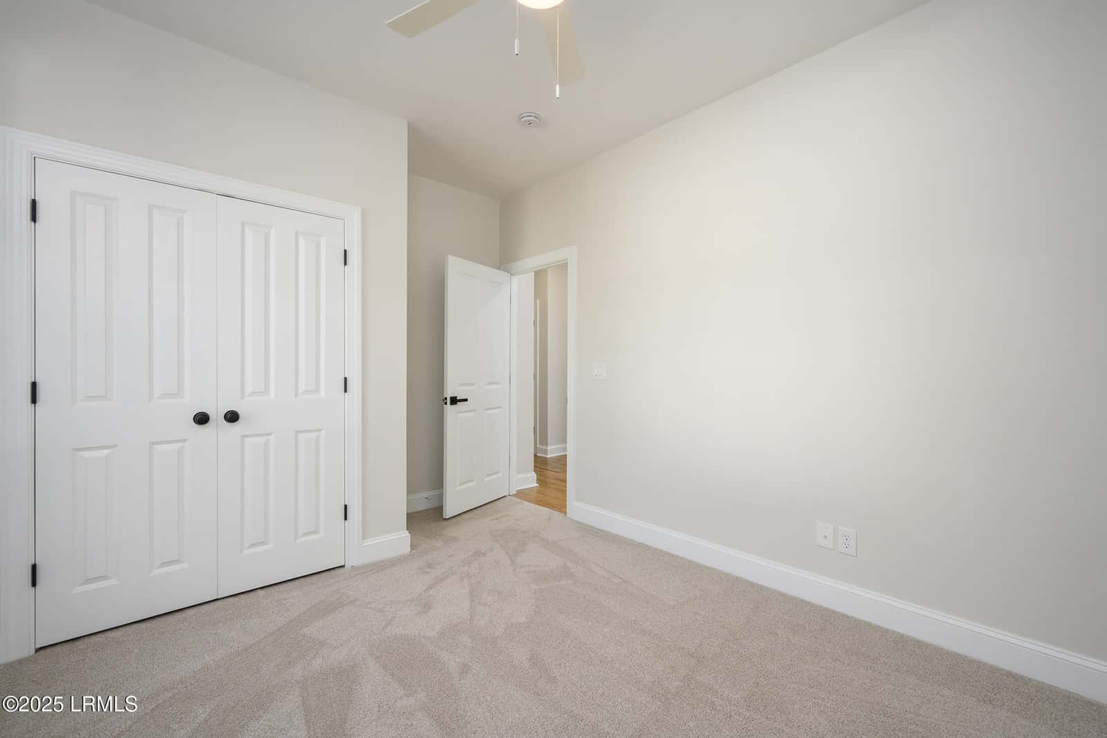 8 River Drive, Beaufort, SC 29907 — photo 31 of 58