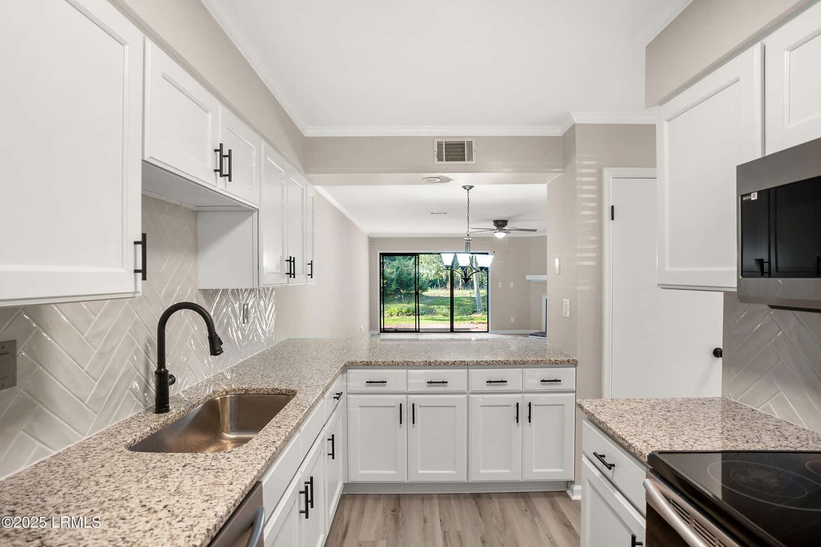 5 Battery Lane, Beaufort, SC 29902 — photo 7 of 20