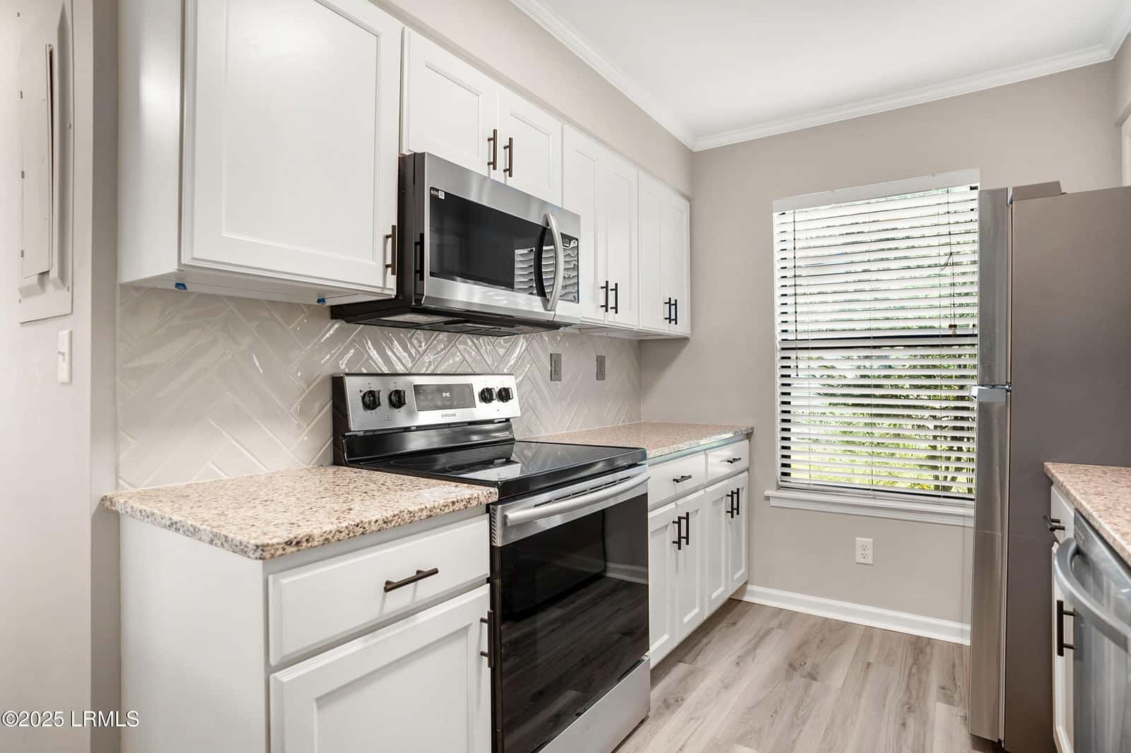 5 Battery Lane, Beaufort, SC 29902 — photo 10 of 20