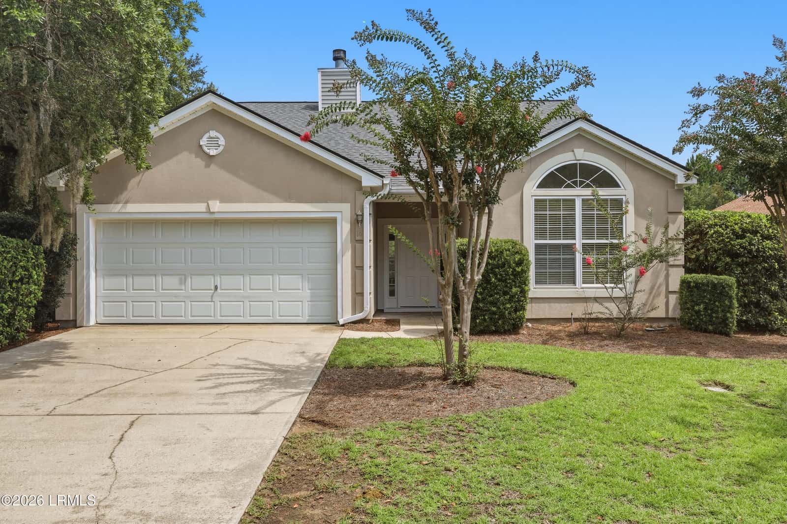 14 Trotter Circle, Bluffton, SC 29910 — photo 2 of 38
