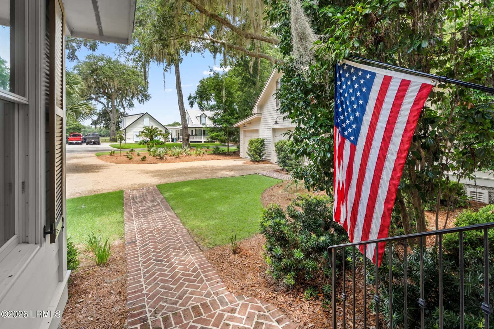 28 Sheffield Avenue, Beaufort, SC 29907 — photo 5 of 64