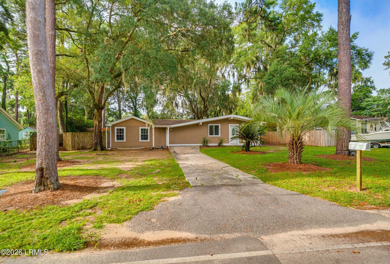 2706 Rosemont Avenue, Port Royal, SC 29935 — photo 4 of 34