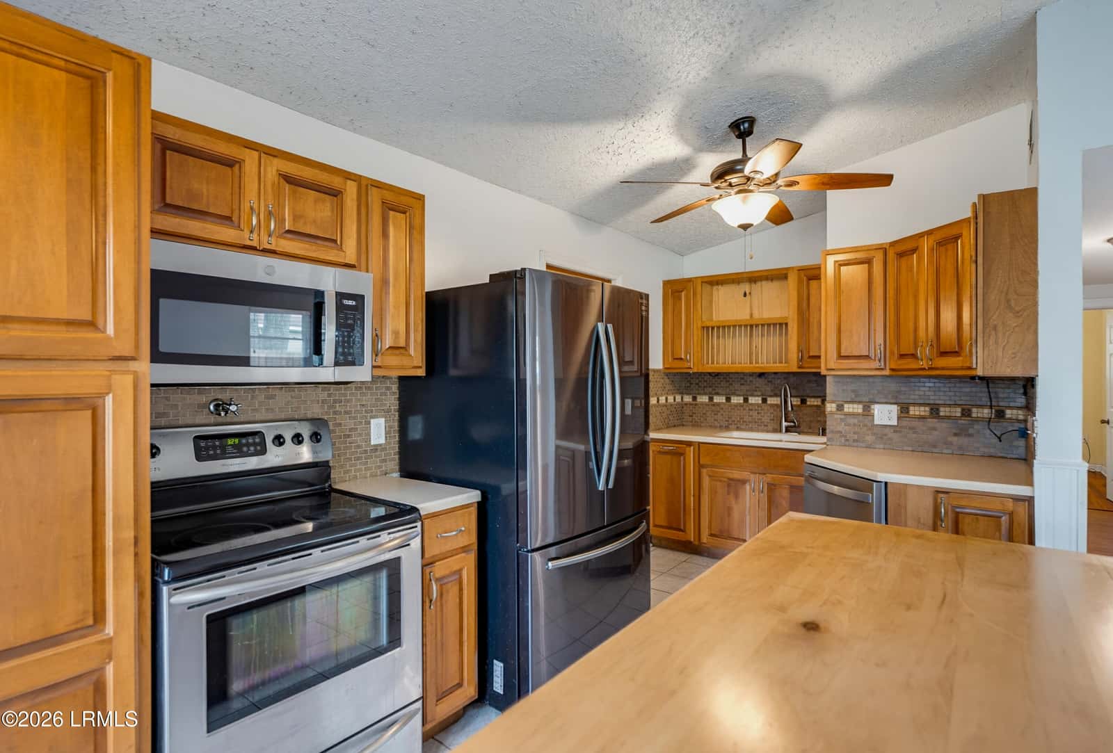 2706 Rosemont Avenue, Port Royal, SC 29935 — photo 8 of 34