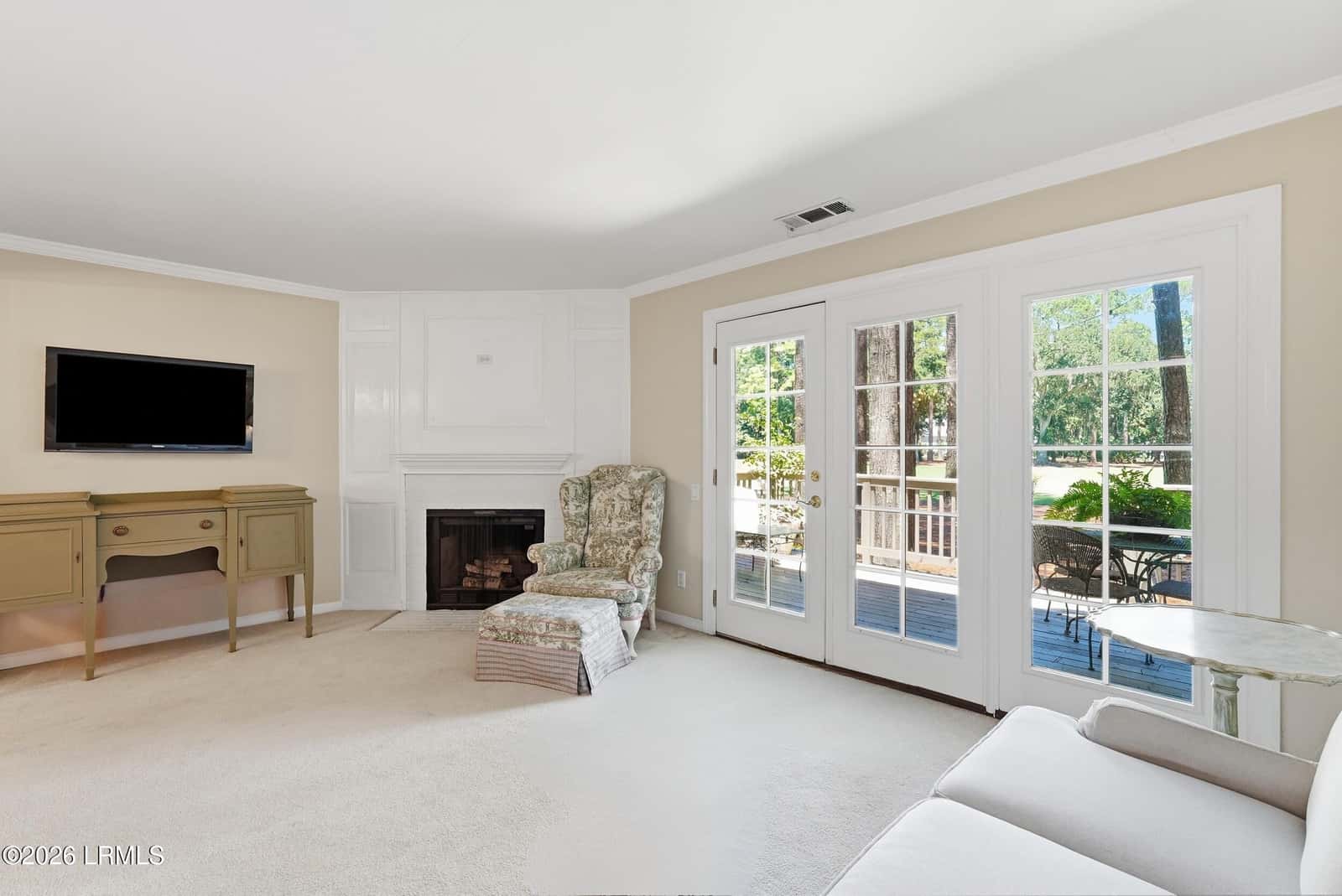 31 Shipyard Drive D2, Hilton Head Island, SC 29928 — photo 3 of 23