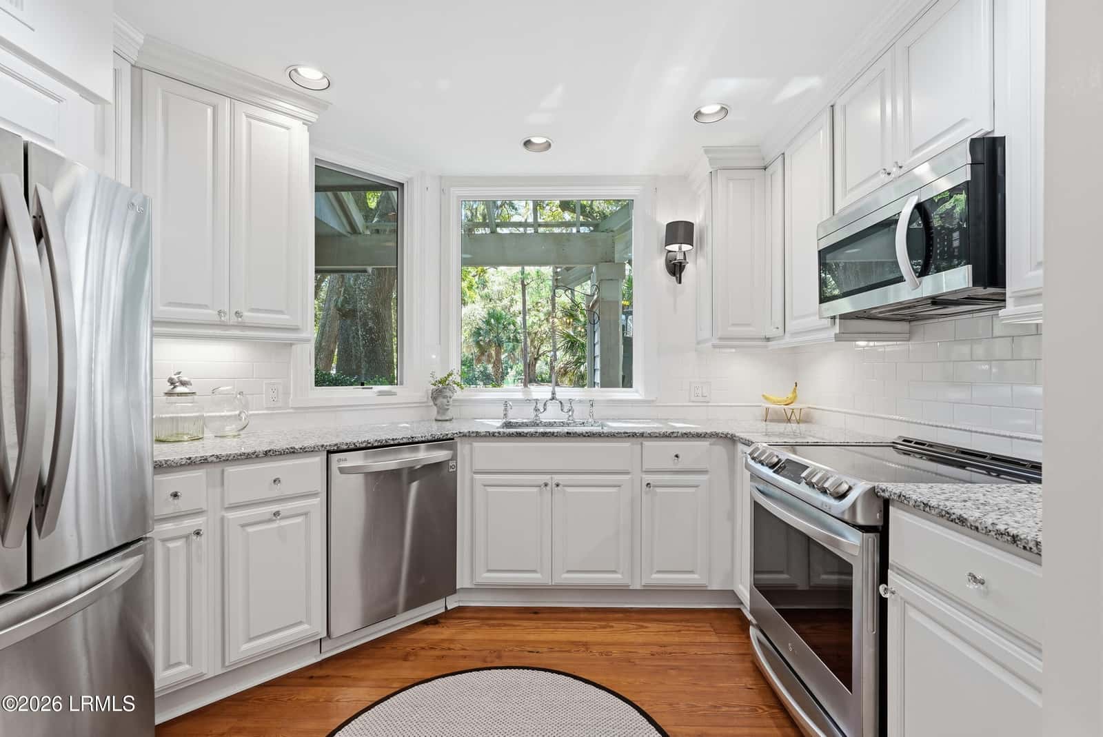 31 Shipyard Drive D2, Hilton Head Island, SC 29928 — photo 4 of 23