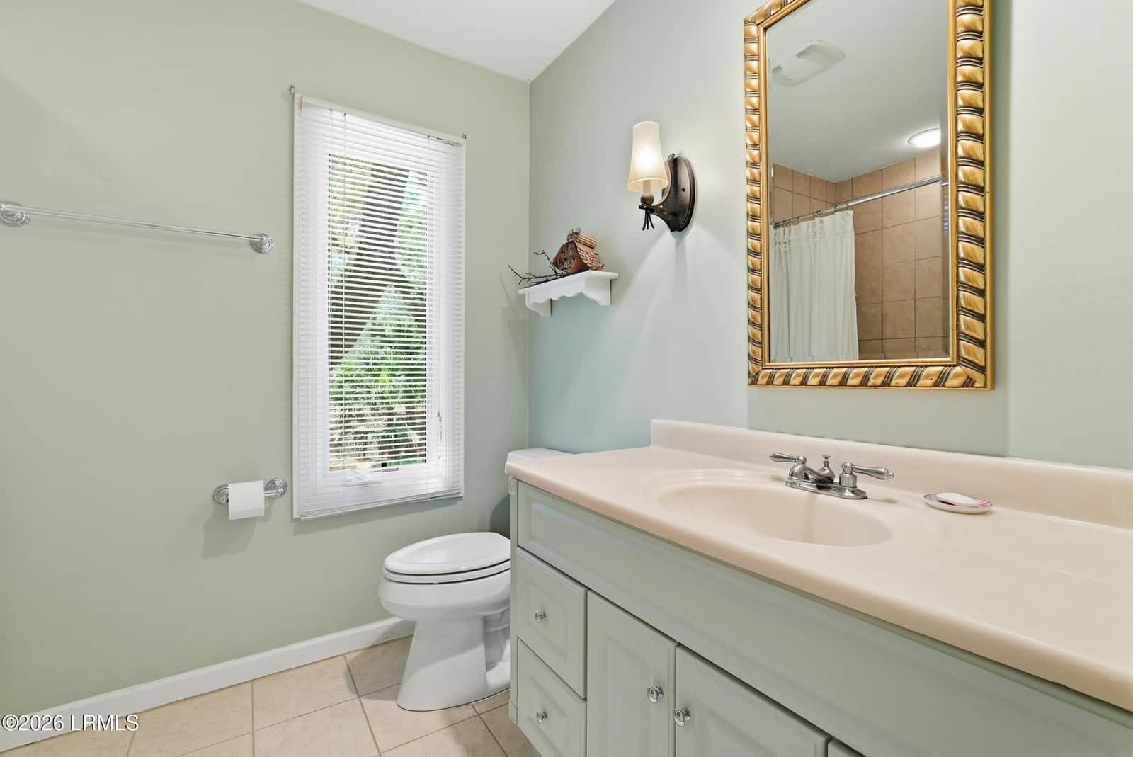 31 Shipyard Drive D2, Hilton Head Island, SC 29928 — photo 17 of 23