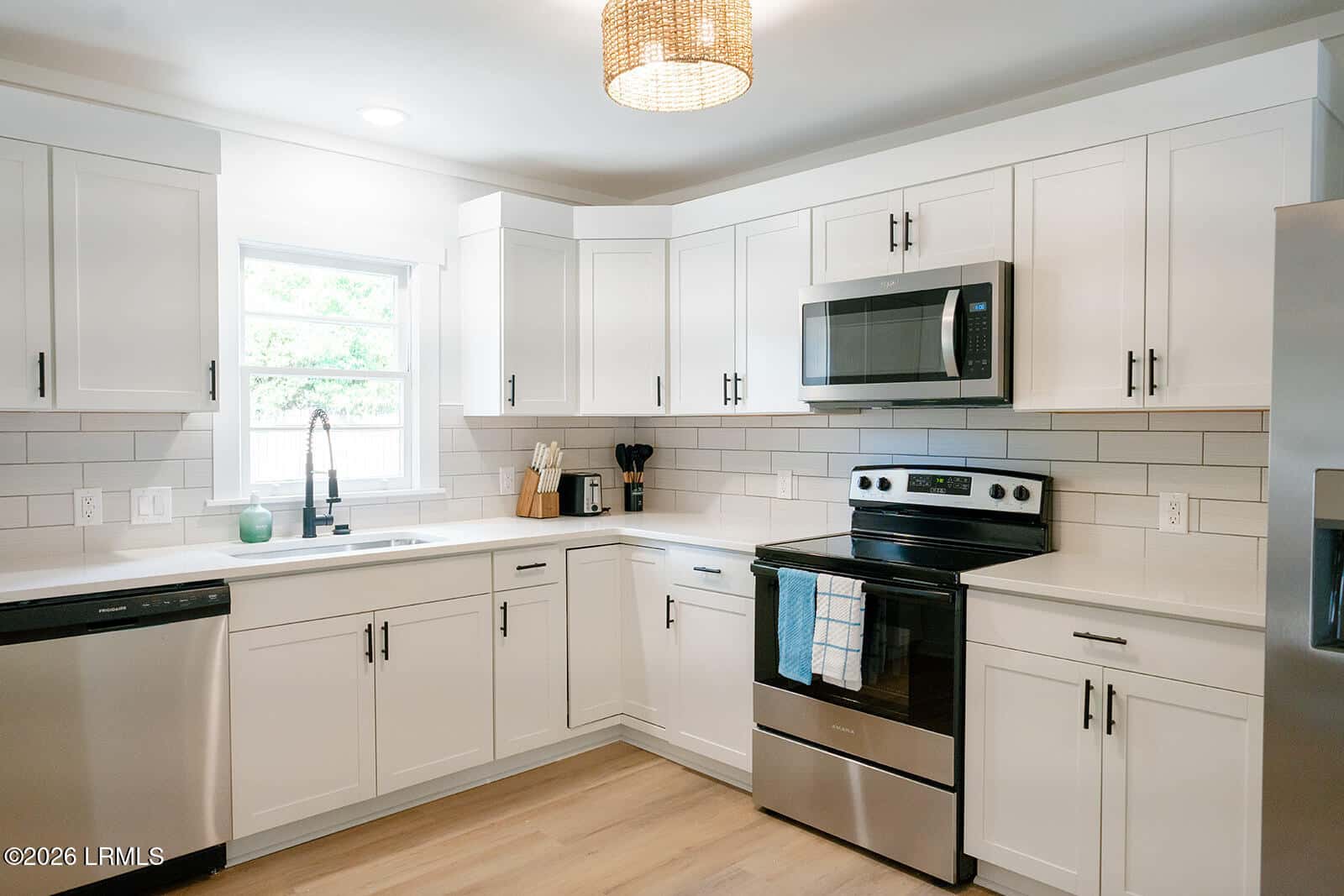 1707 Palmetto Drive, Beaufort, SC 29902 — photo 11 of 70