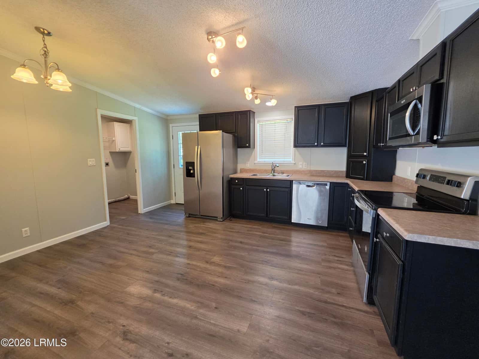 1733 Jasperstone Circle, Beaufort, SC 29906 — photo 11 of 47