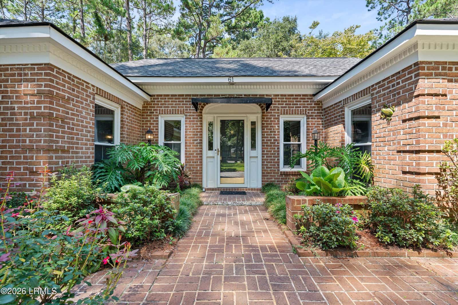 61 Wade Hampton Drive, Beaufort, SC 29907 — photo 5 of 36
