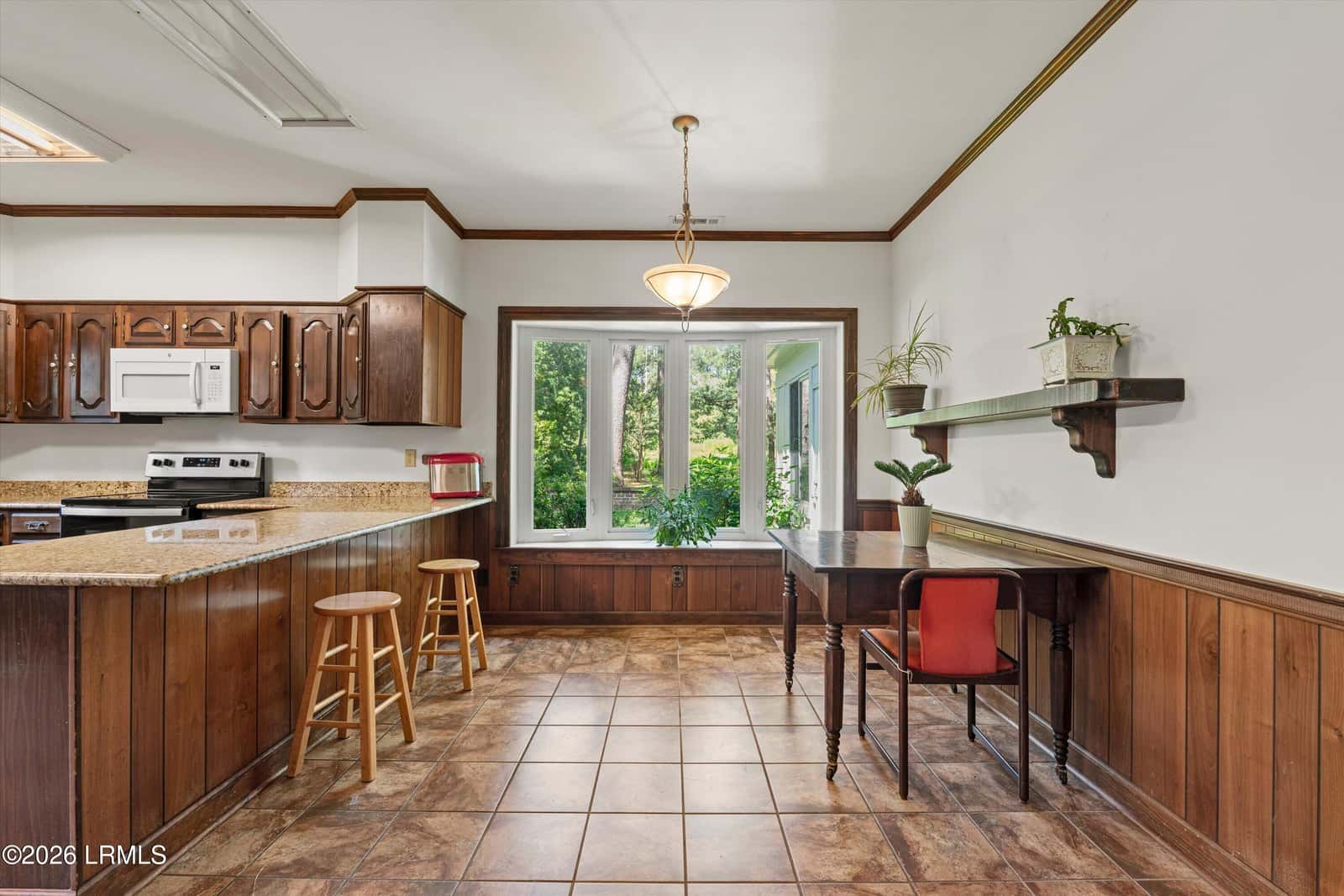 61 Wade Hampton Drive, Beaufort, SC 29907 — photo 12 of 36
