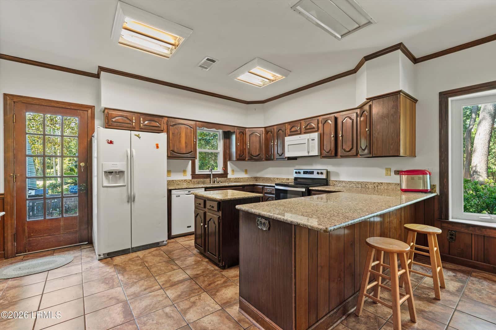 61 Wade Hampton Drive, Beaufort, SC 29907 — photo 13 of 36