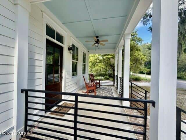 1501 Lafayette Street, Beaufort, SC 29902 — photo 4 of 31