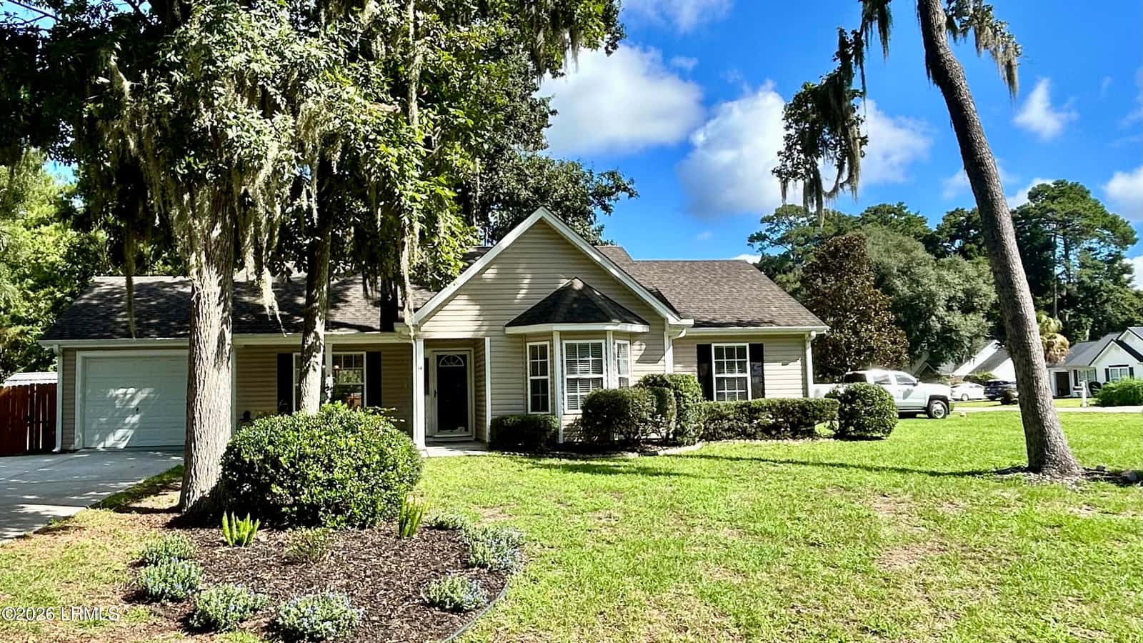 14 Ardmore Avenue, Beaufort, SC 29907 — photo 1 of 22