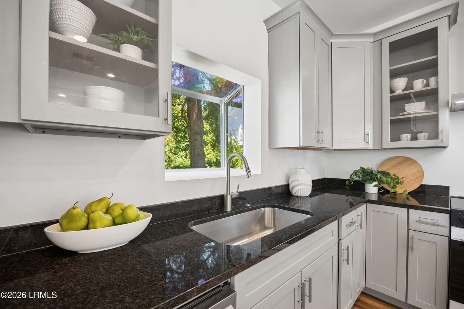 1203 Washington Street, Beaufort, SC 29902 — photo 19 of 56