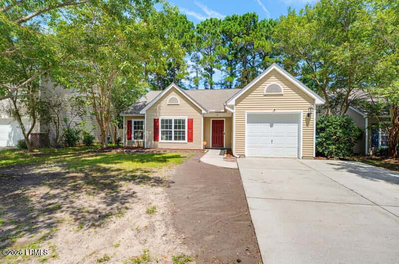 9 Harbison Place, Beaufort, SC 29906 — photo 38 of 40