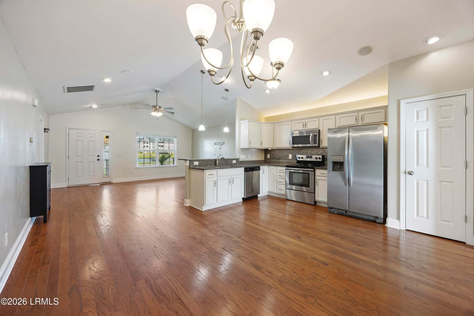513 Hearthstone Drive, Ridgeland, SC 29936 — photo 6 of 45