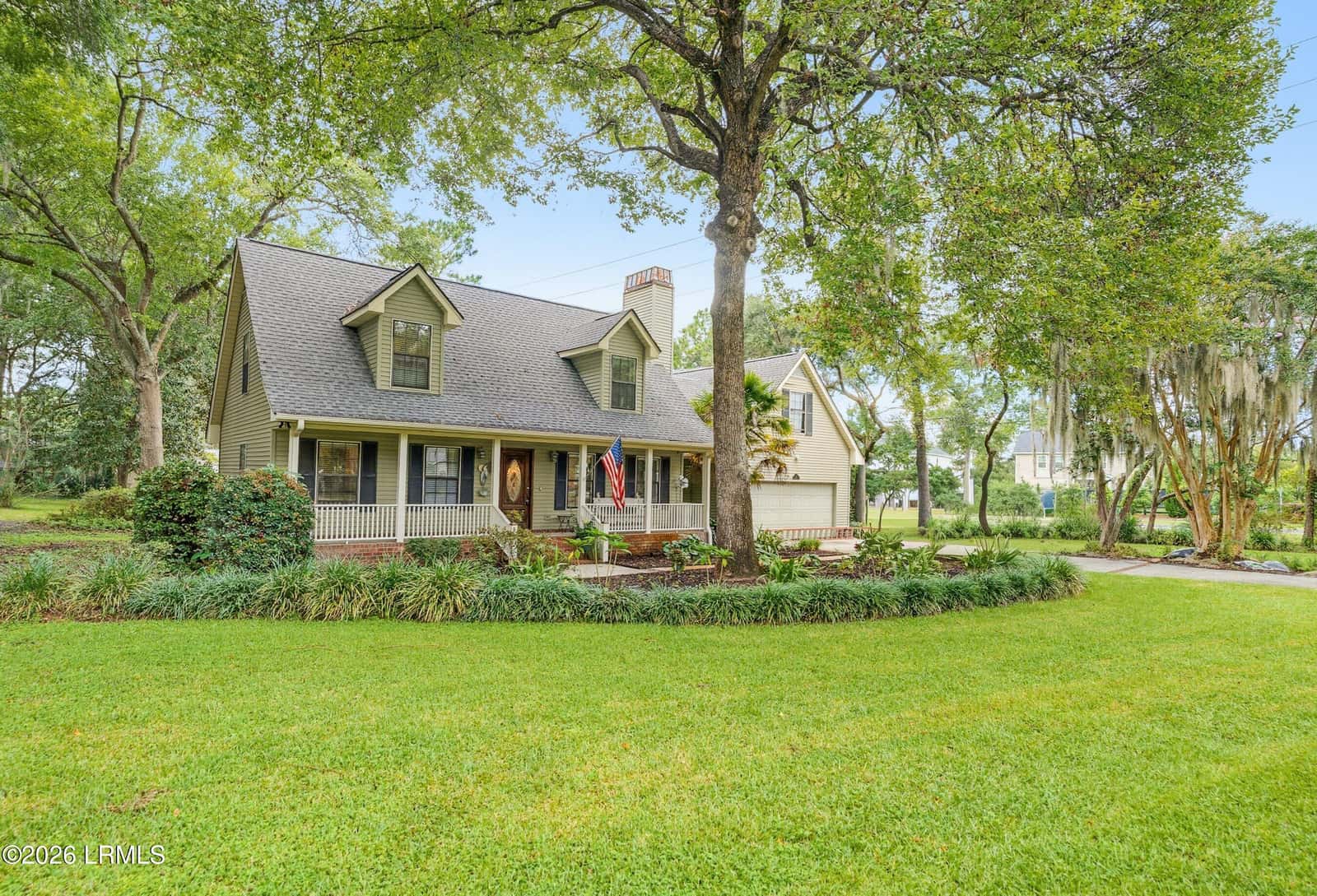 2 Audubon Road, Beaufort, SC 29907 — photo 1 of 31