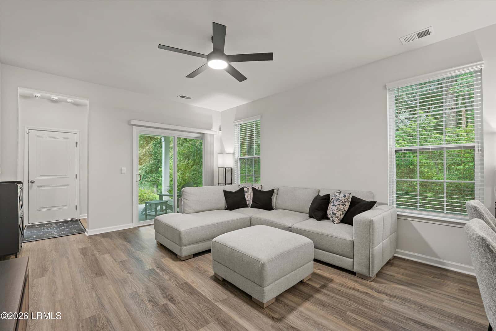 144 Baynard Road, Beaufort, SC 29906 — photo 8 of 26