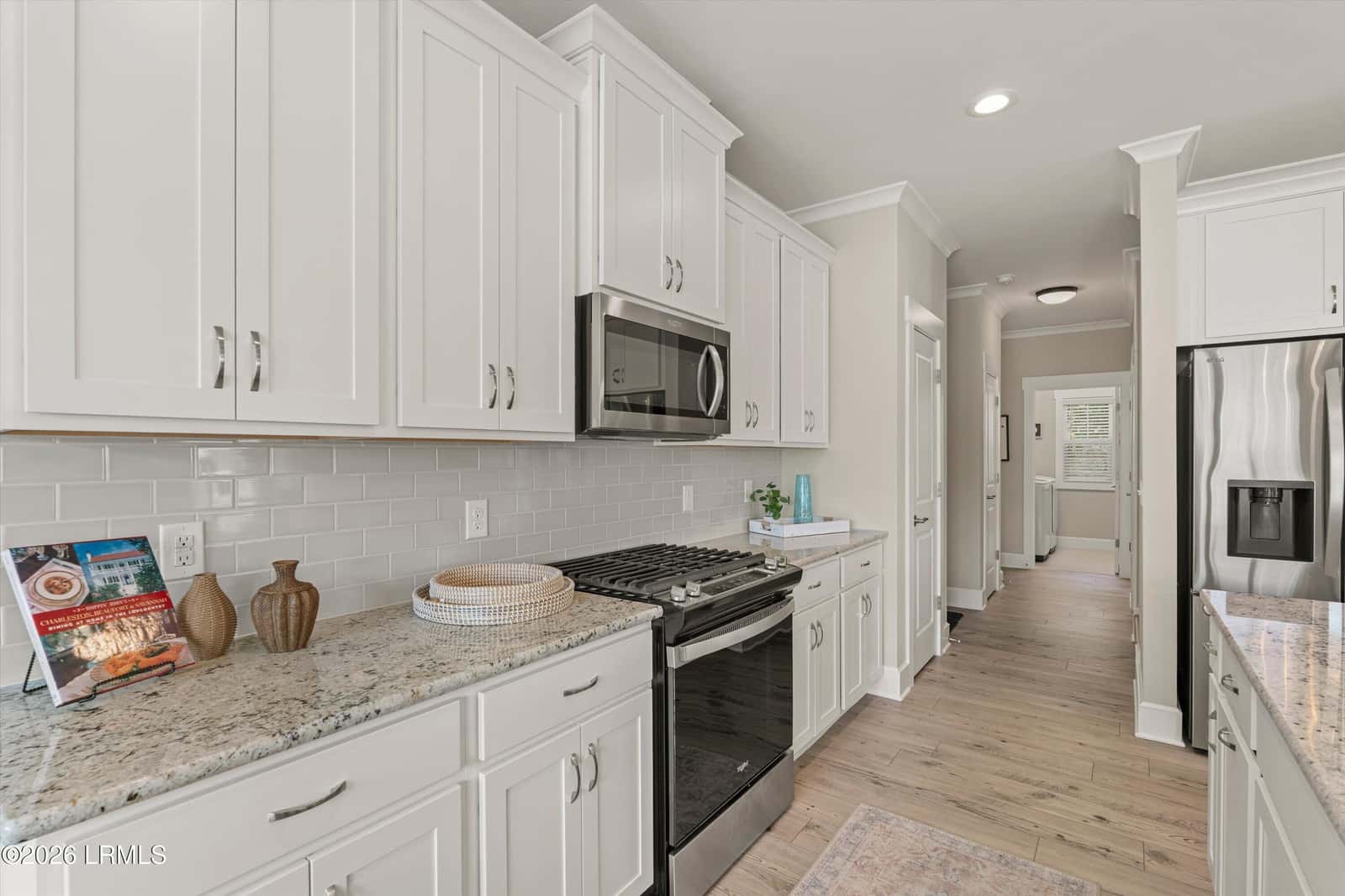 23 Middle Island Street, Beaufort, SC 29907 — photo 10 of 49