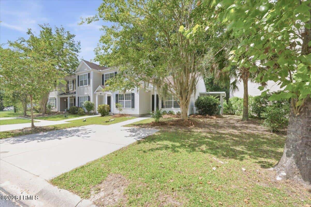 388 Gardners Circle, Bluffton, SC 29910 — photo 3 of 38