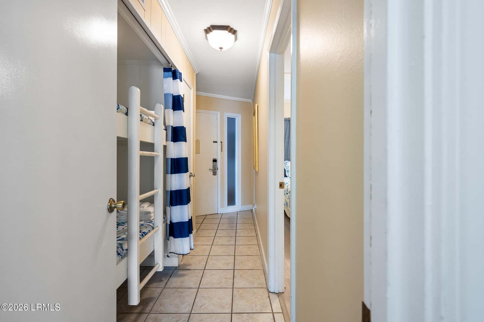 40 Folly Field Road B115, Hilton Head Island, SC 29928 — photo 13 of 23