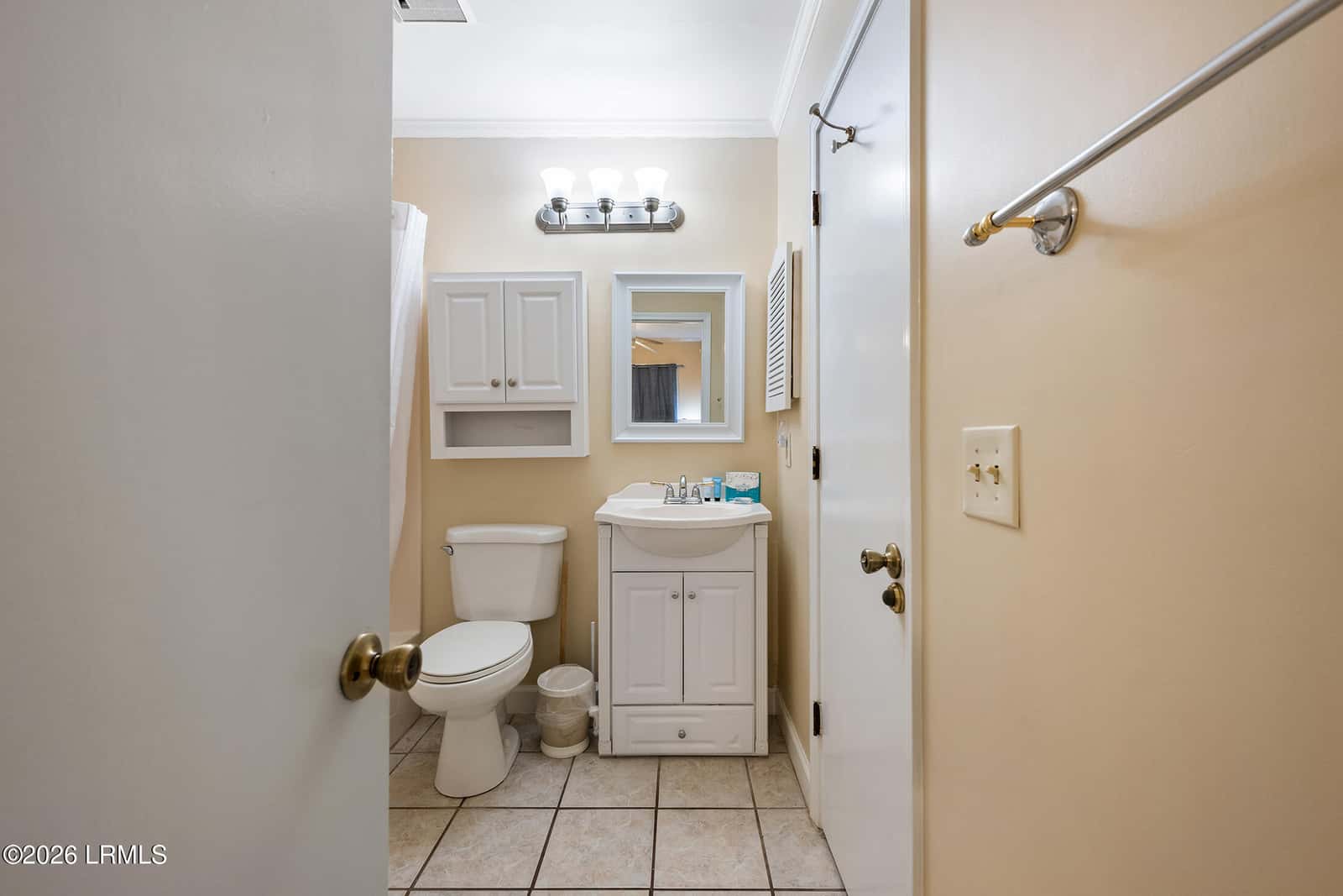 40 Folly Field Road B115, Hilton Head Island, SC 29928 — photo 15 of 23