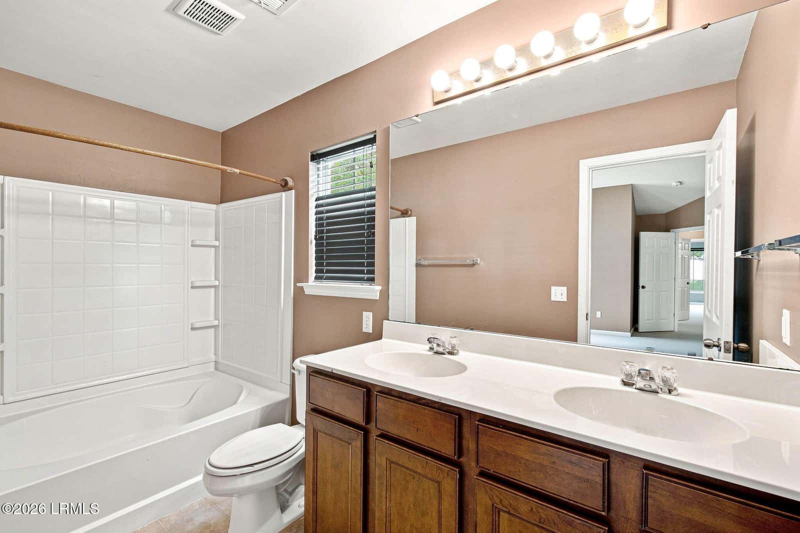 17 Harbison Place, Beaufort, SC 29906 — photo 22 of 43