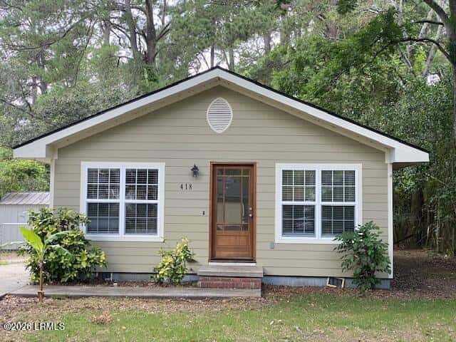 418 Meritta Avenue, Beaufort, SC 29902 — photo 2 of 29