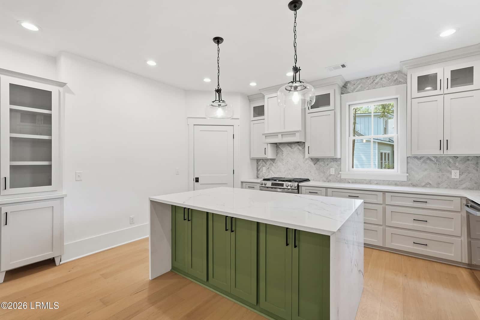 10 Oldfield Village Road, Bluffton, SC 29909 — photo 14 of 50