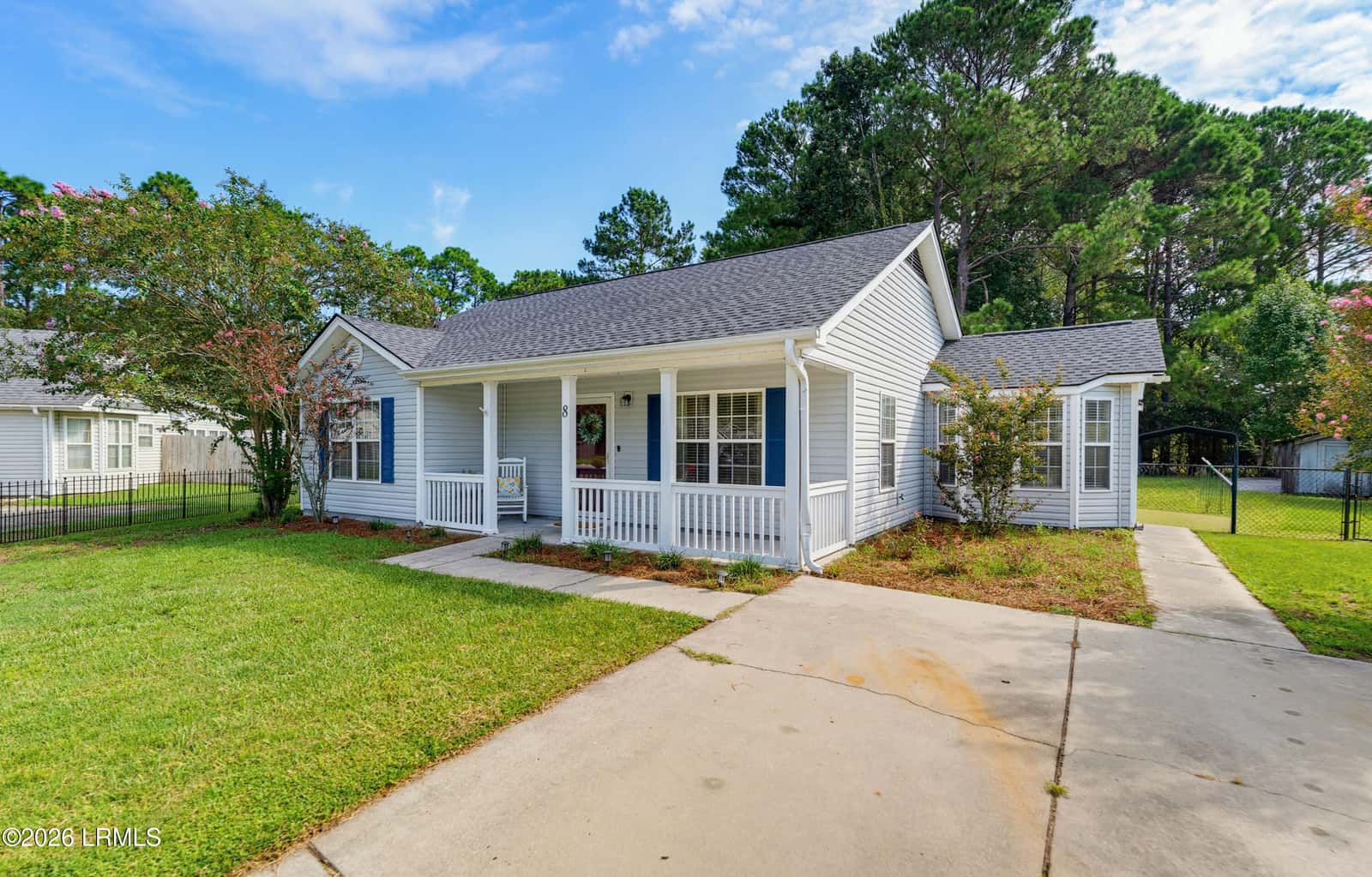 8 Shiney Leaf Court, Beaufort, SC 29907 — photo 2 of 27