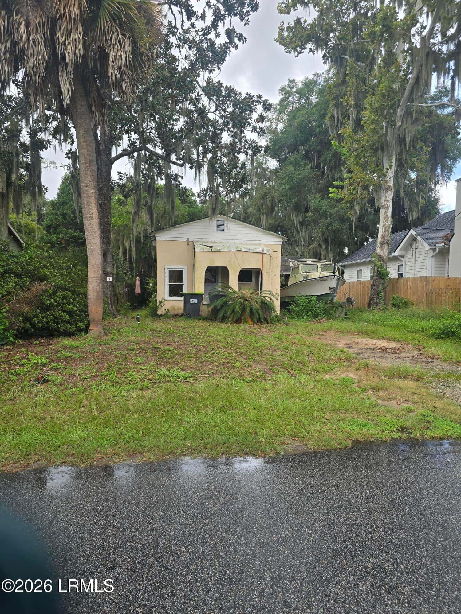 912 La Chere Street, Beaufort, SC 29902 — photo 5 of 13