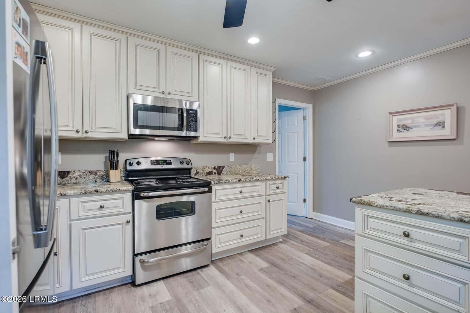 6589 Thomas Lawton Drive, Bluffton, SC 29910 — photo 11 of 39