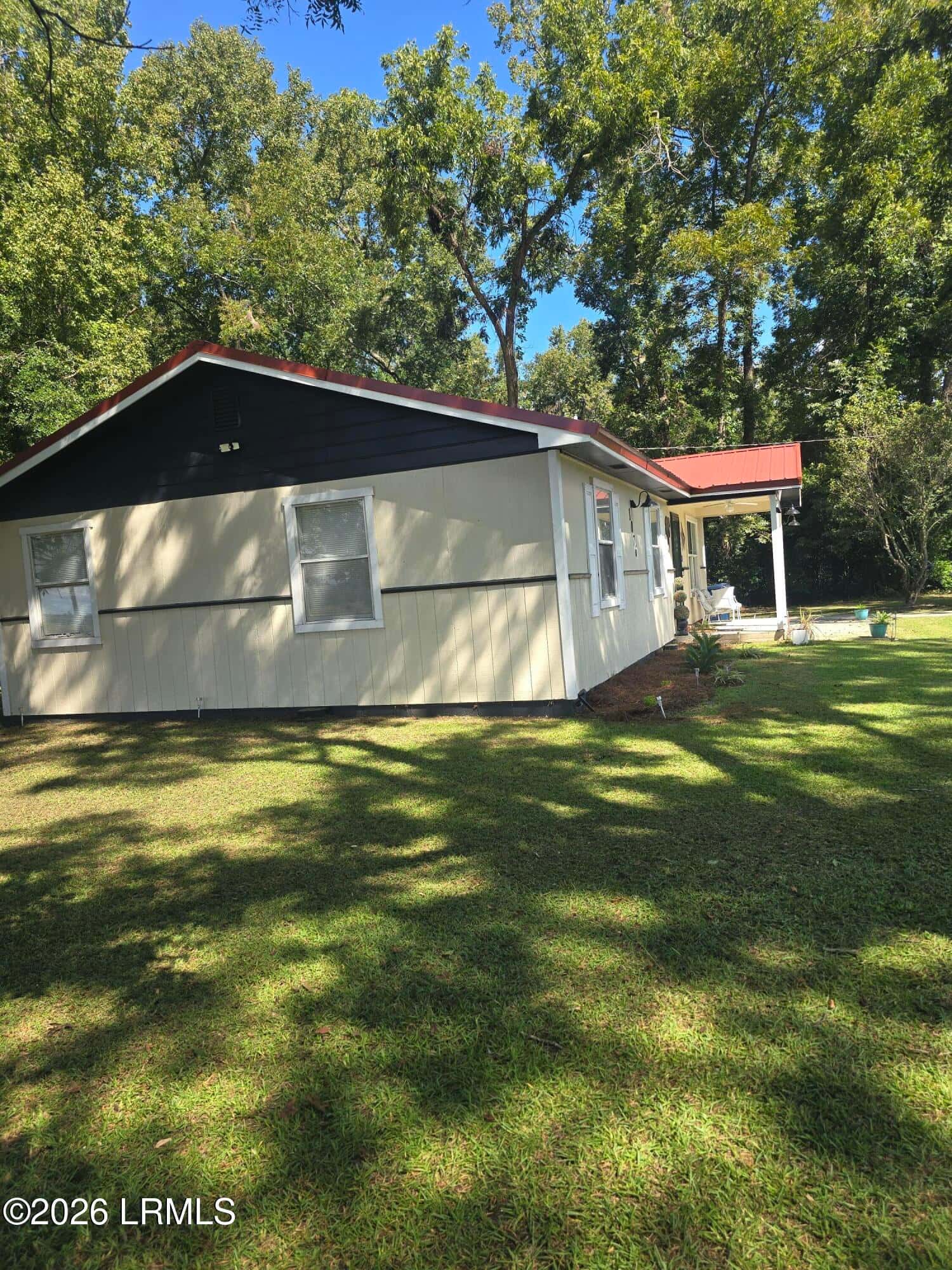 1076 Aiken Avenue S, Fairfax, SC 29827 — photo 7 of 41