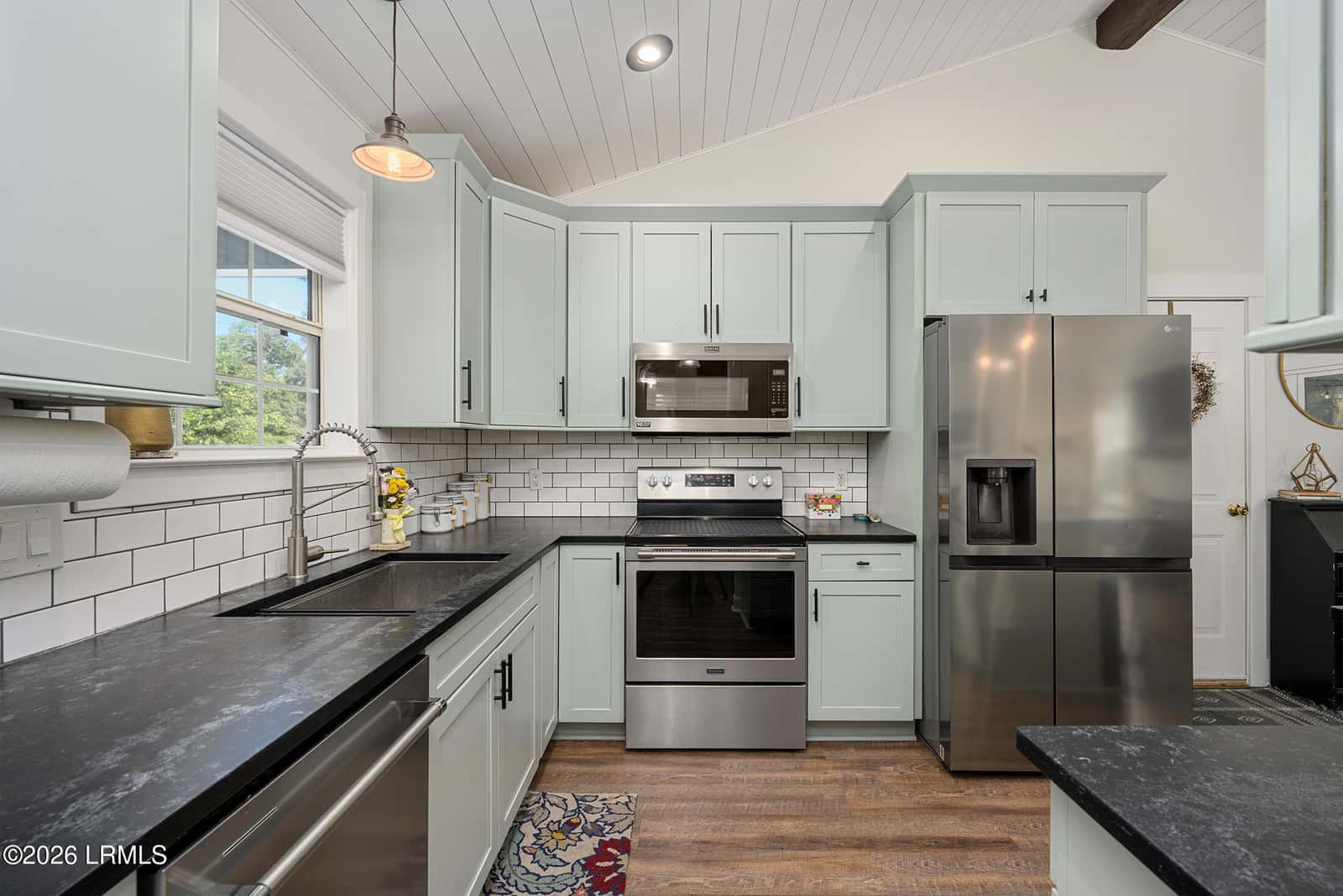 42 Purrysburg Drive, Beaufort, SC 29907 — photo 7 of 42