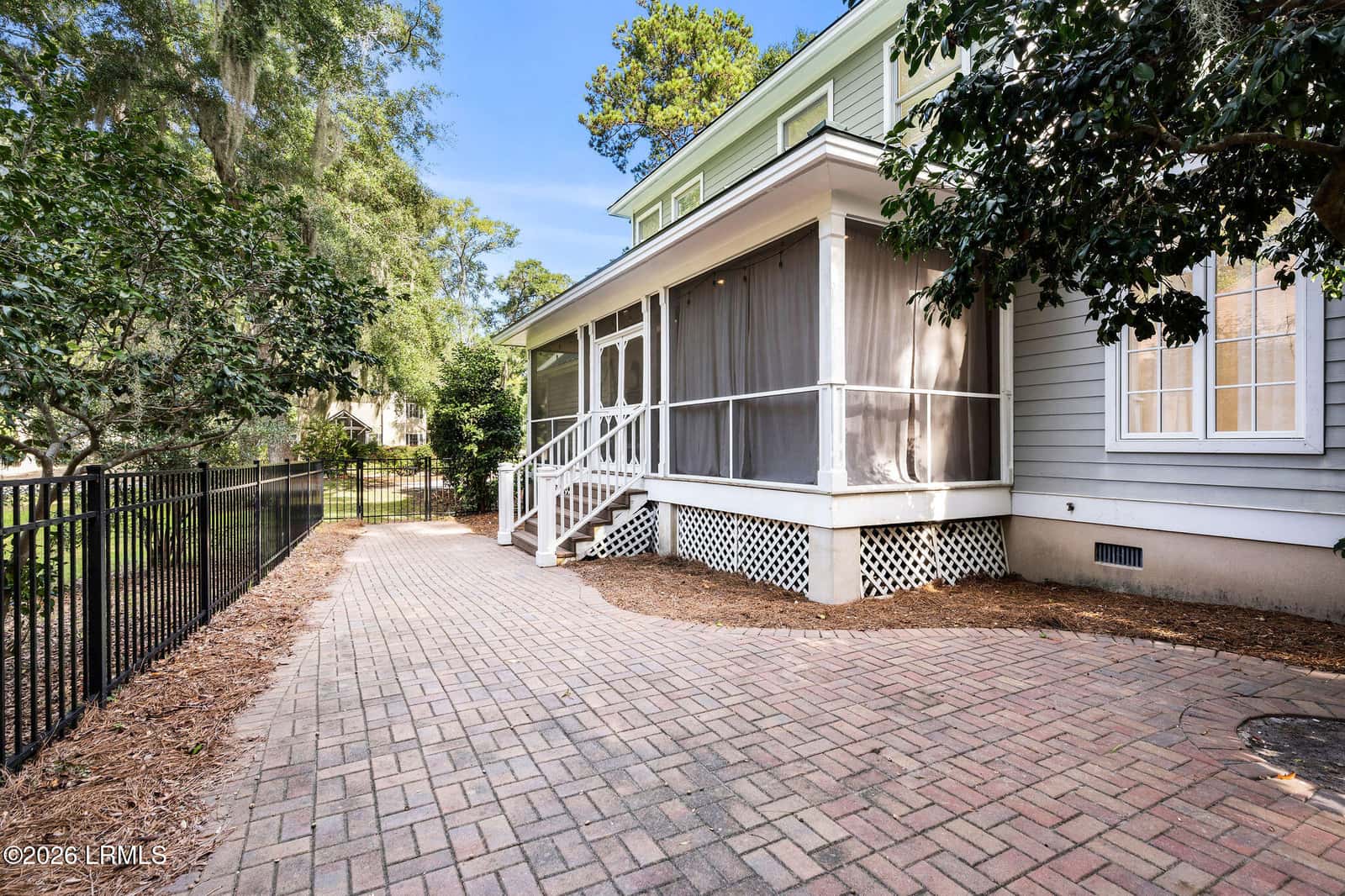 378 Cottage Farm Drive, Beaufort, SC 29902 — photo 8 of 47